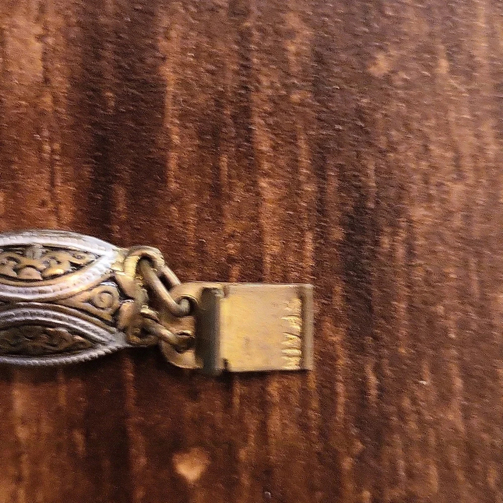 Vintage Bronze Colour Bracelet - Picture 3 of 6